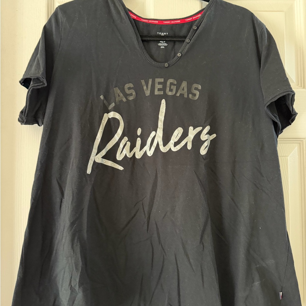 Las Vegas Raiders Black Graphic Tee